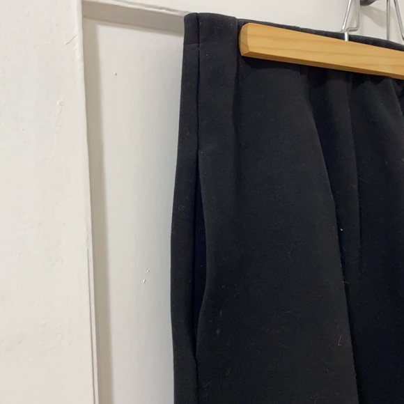 Madewell | Black Pleated Skirt 2 - Picture 4 of 8